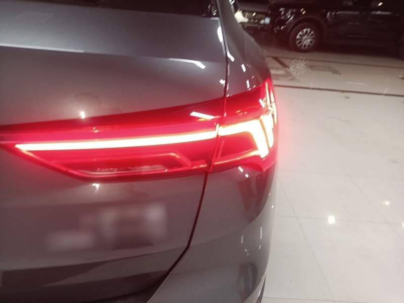 Used Audi Q3 2023 35 TFSI Fashion Dynamic Model (1.4T) — 7