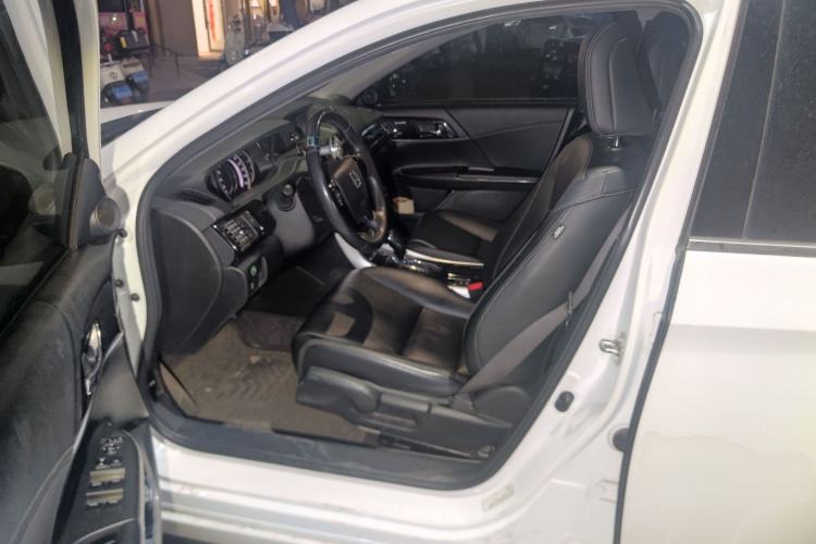 Used Honda Accord 2016 2.0L Elite Edition
