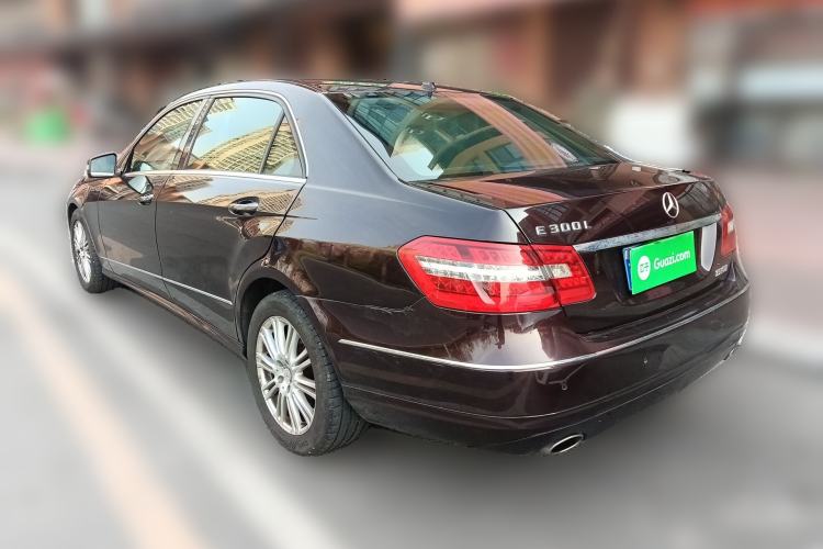 Used Mercedes-Benz E-Class 2011 E 300 L Elegant Model

