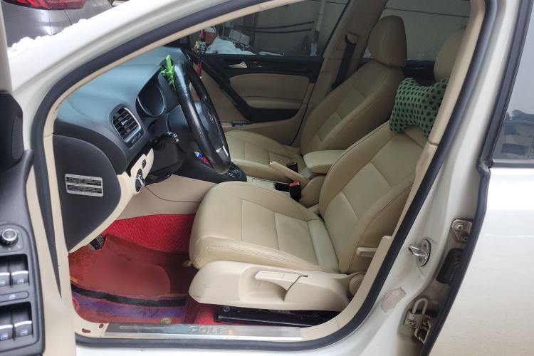 Used Volkswagen Golf 2012 1.6L Automatic Comfort Model
