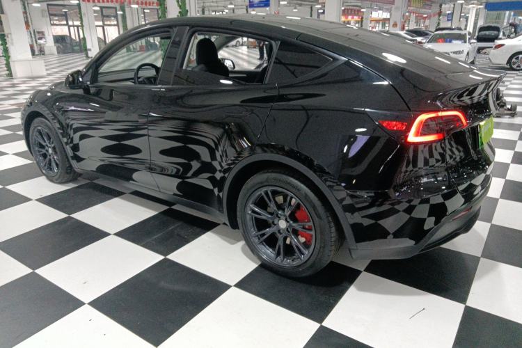 Used Tesla Model Y 2021 Standard Range Rear-Wheel Drive Version