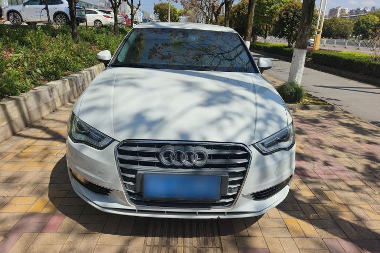 Used Audi A3 2014 Limousine 35 TFSI Automatic Advanced Model
