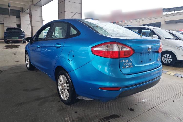 Used Ford Fiesta 2013 Sedan 1.5L Manual Fashion Edition Exterior 2
