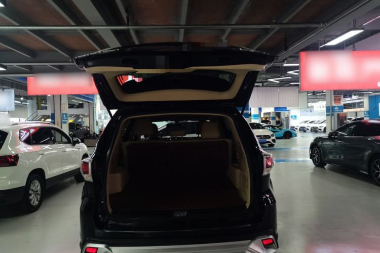 Used Toyota Highlander 2015 2.0T Two-Wheel Drive Elite Edition 5 Seats Trunk