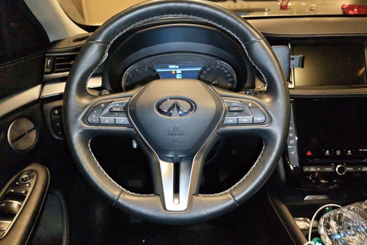 Used Infiniti QX50 2018 2.0T Four-Wheel Drive Smart Edition Steering Wheel
