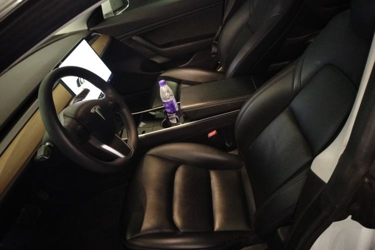 Used Tesla Model 3 2019 Long-Range Rear-Wheel-Drive Version
