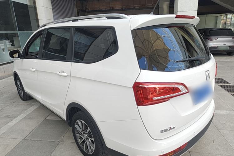 Used Baojun 730 2017 1.5T Manual Fashion Version 7 Seats China V Emission Standard