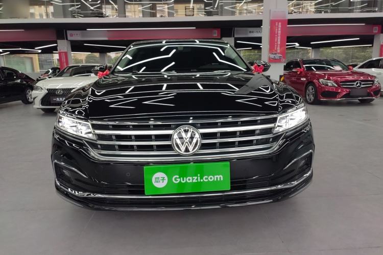 Used Volkswagen Phideon 2021 380TSI Luxury Edition
