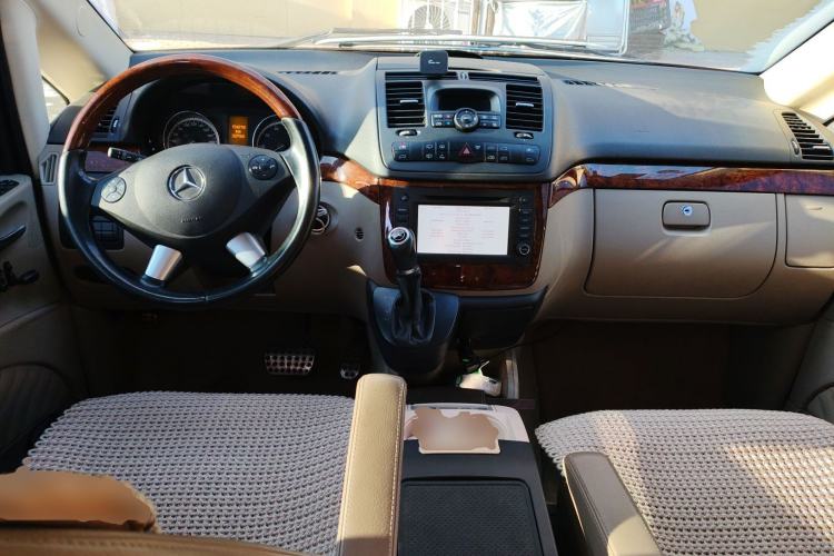 Used Mercedes-Benz Viano 2013 3.0L Navigator Edition