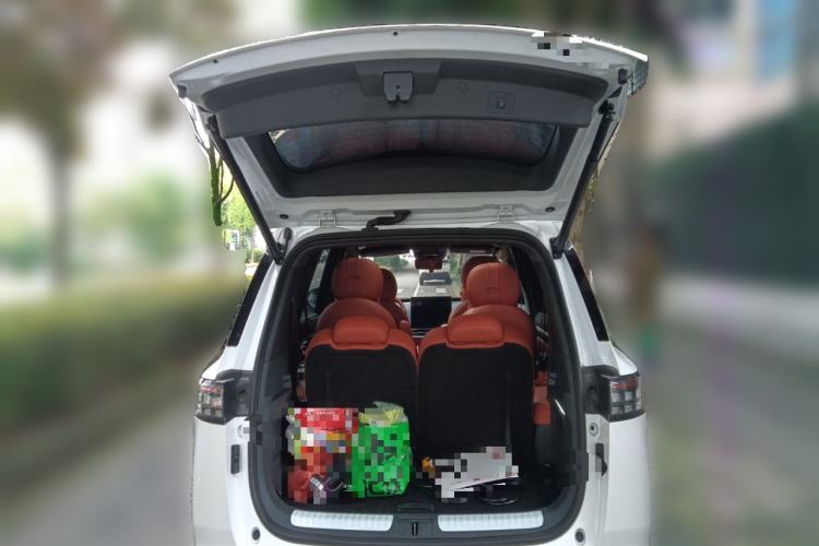 Used Dongfeng eπ eπ008 2024 210Max Range-Extended Version 6 Seats