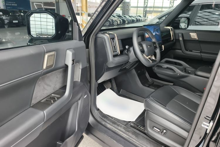 Used iCAR 03T 2024 501km Four-wheel Drive Long-Range Version Driver Seat