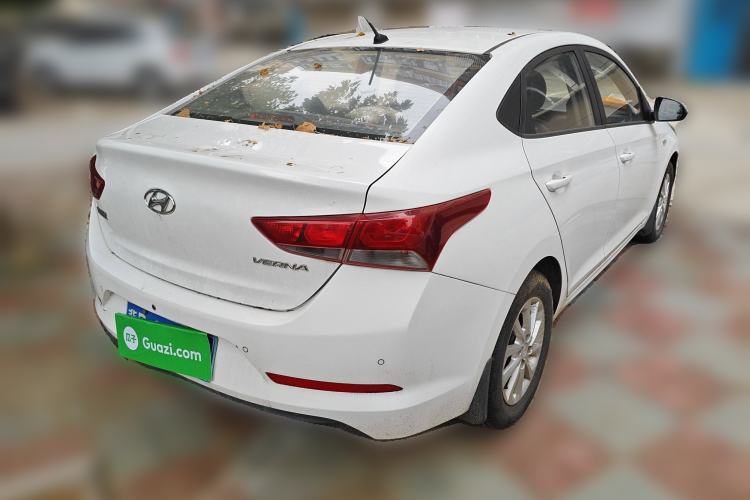 Used Hyundai Verna (new generation) 2016 1.4L Manual Cool Edition GLS Rear Right 45 Deg
