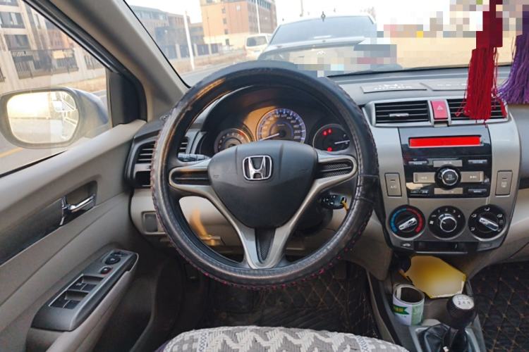 Used Honda City Classic 2012 1.5L manual Elite Edition