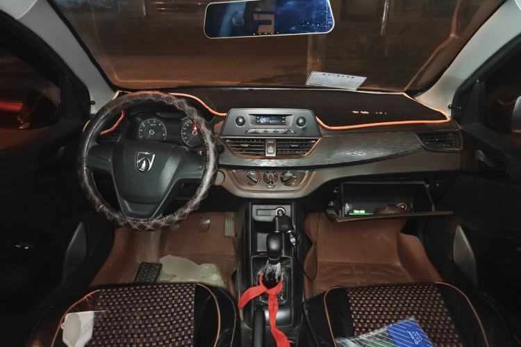 Used Baojun 310 2016 1.2L Manual Value Edition
