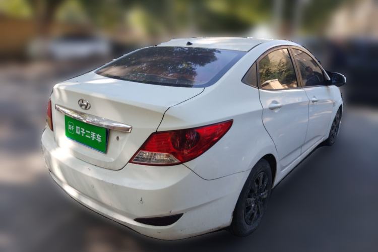 Used Hyundai Verna (older generation) 2010 Sedan 1.4L Manual Standard GL Model
