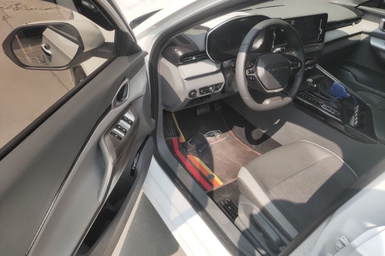 Used Baojun RC-5 2020 1.5T CVT Smart Luxury Edition