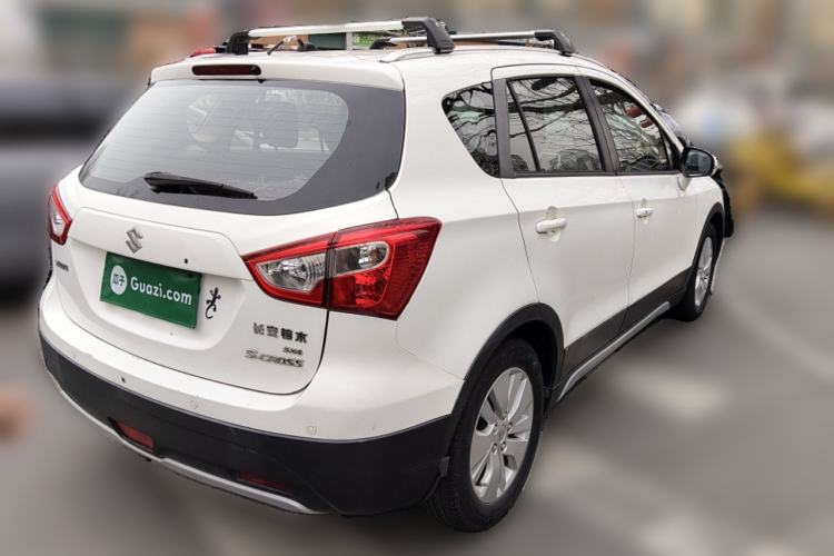 Used Suzuki S-Cross 2014 1.6L CVT Two-Wheel Drive Elite Version
