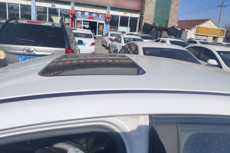 Used Chery Arrizo 5 2016 1.5L Manual Lingrui Edition Roof