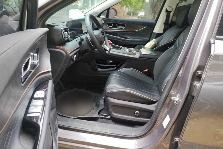 Used Chery Tiggo 9 2023 2.0T Automatic Two-Wheel Drive Luxury Edition 5 Seats Driver Seat