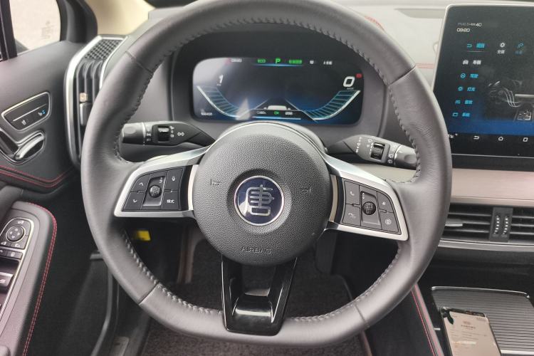 Used BYD Tang New Energy 2019 EV600 Two-Wheel Drive Smart Connectivity Deluxe Model
