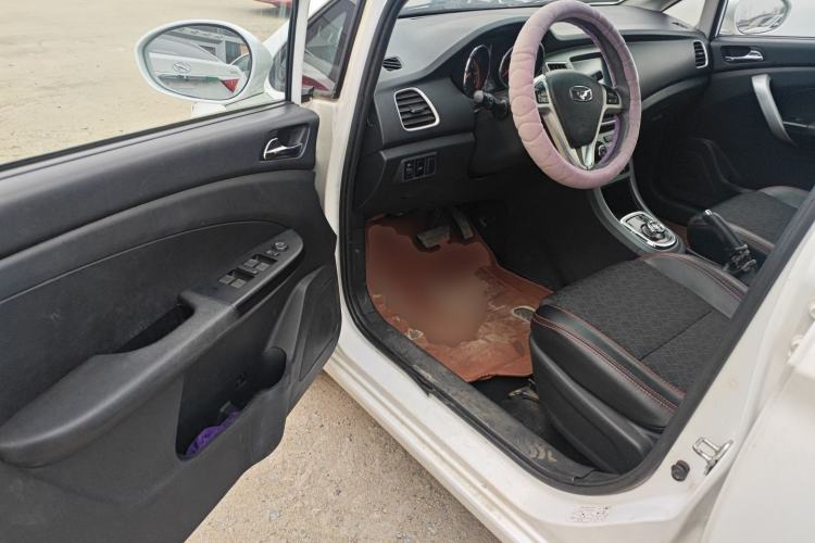 Used Cowin C3R 2015 1.5L AMT Gold Diamond Edition
