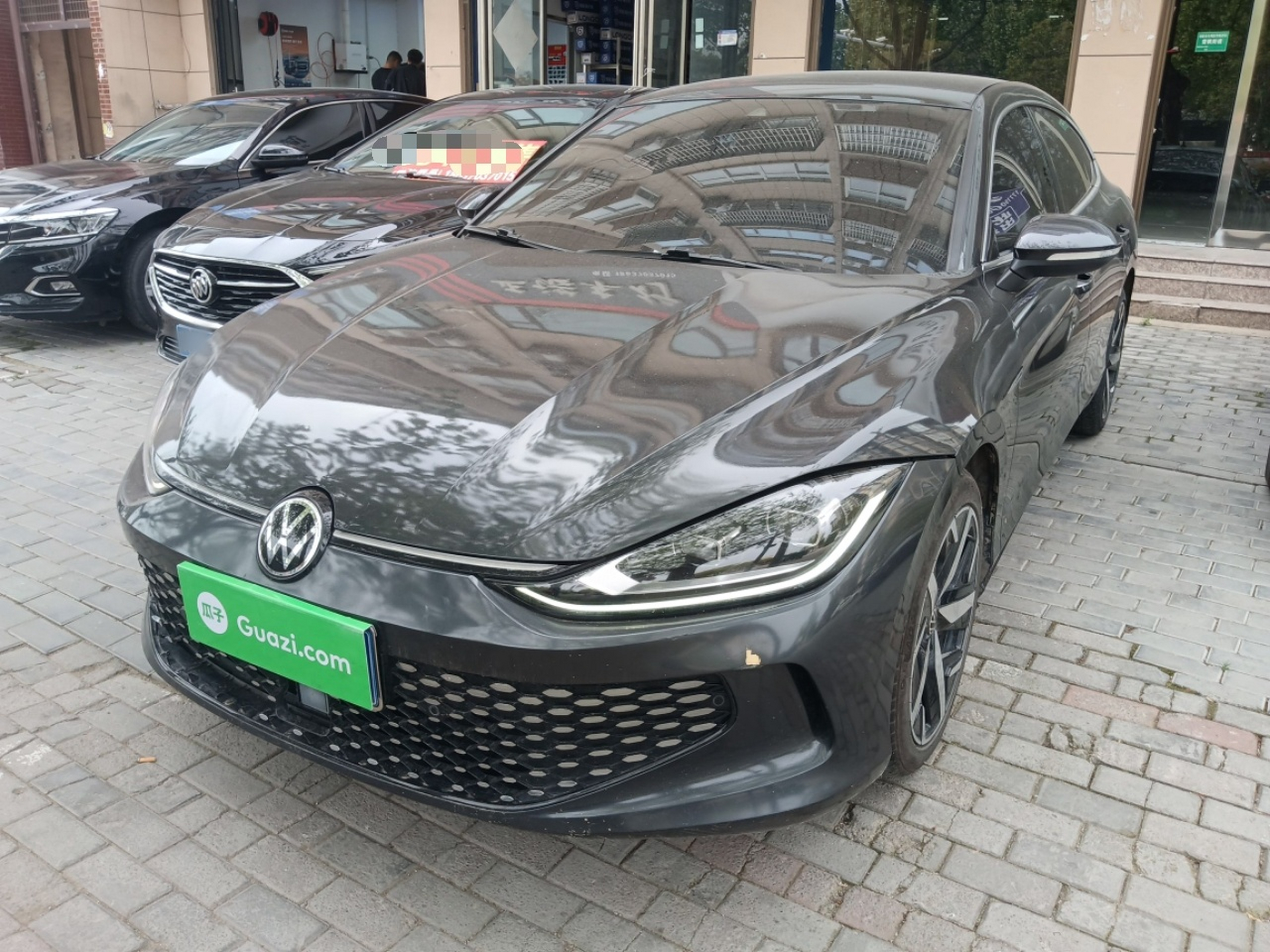 Parte inferior delantera