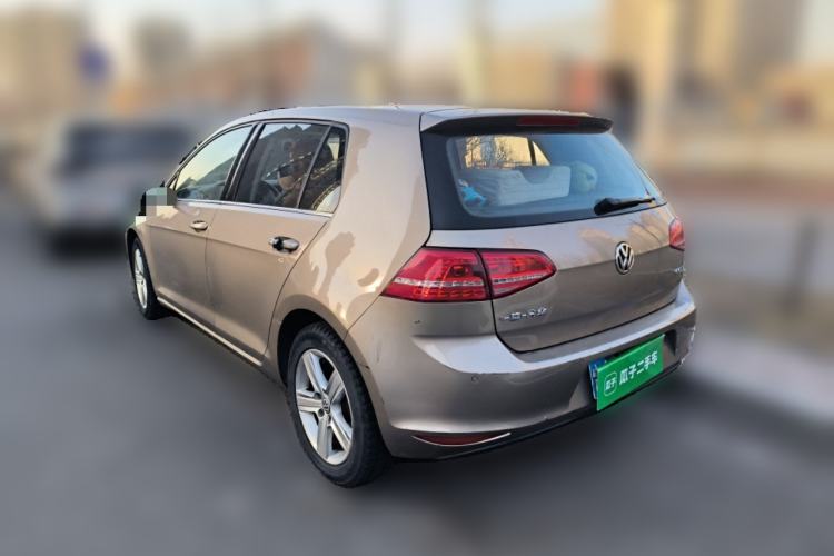 Used Volkswagen Golf 2016 1.6L Automatic Comfort Model Rear Left 45 Deg