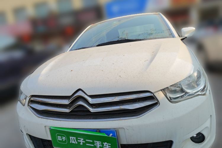 Used Citroen Elysee 2015 Zhishang Edition 1.6L Manual Fashion Model