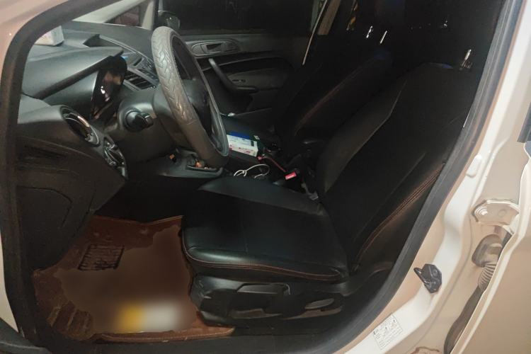 Used Ford Fiesta 2013 Sedan 1.5L Manual Fashion Edition
