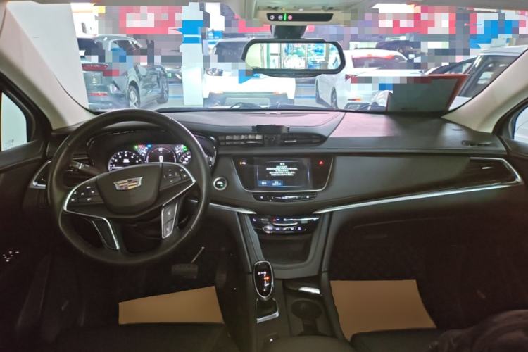 Used Cadillac XT5 2018 25T Luxury Model