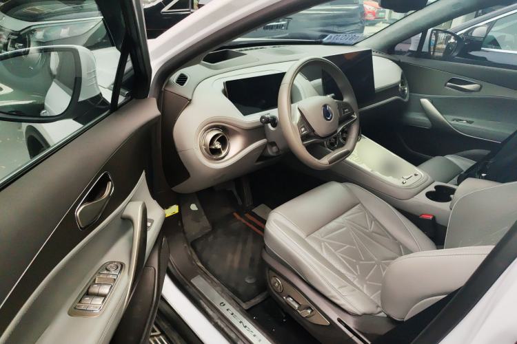 Used Denza N8 2023 Four-Wheel Drive Ultra-Hybrid Flagship Seven-Seater Version