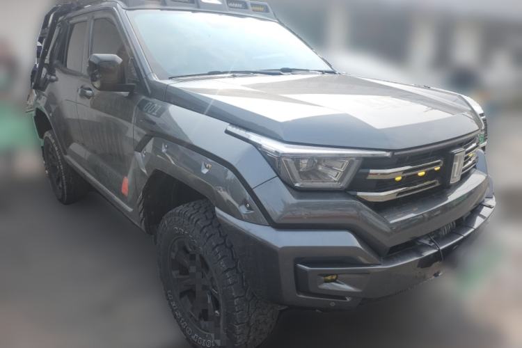 Used Tank 400 New Energy 2024 Hi4-T Off-Road Edition Front Right 45 Deg