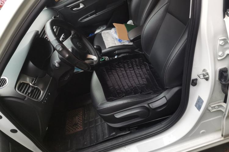 Used Kia K2 2017 Sedan 1.4L Manual Transmission 15th Anniversary Special Edition GLS Left Front Seat