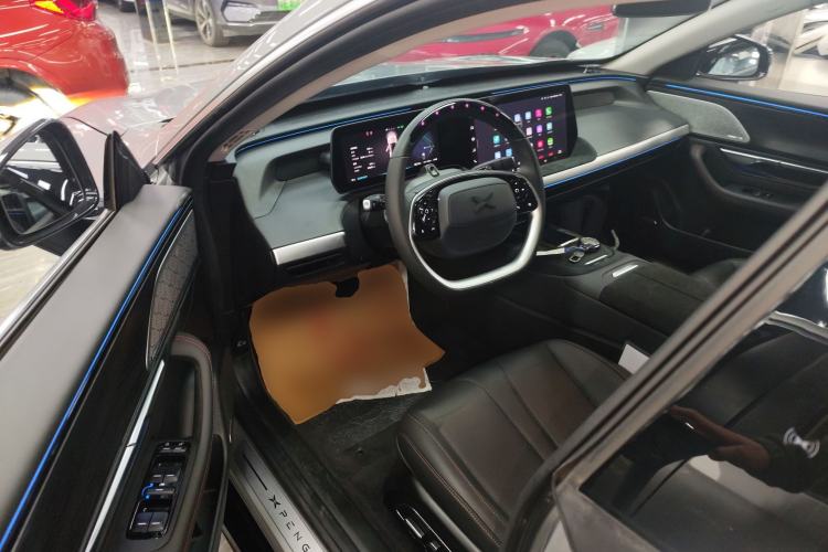 Used XPeng P7 2022 670E+
