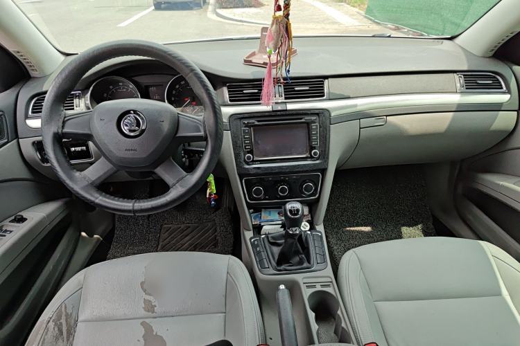 Used Skoda Superb 2013 1.4TSI Manual Shengshi Edition