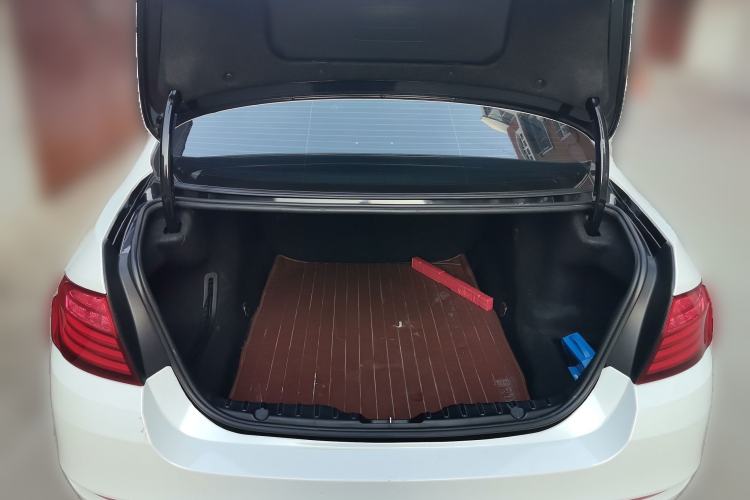 Used BMW 5 Series 2014 520Li Elegant Model