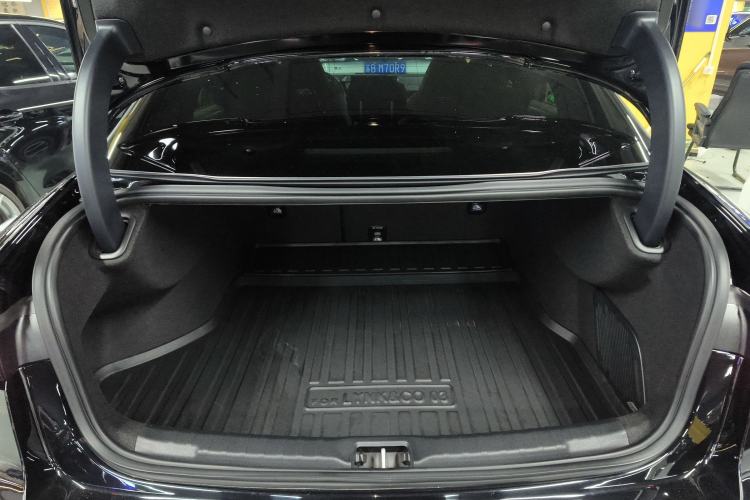 Used Lynk & Co 03 2023 03+ 2.0TD Automatic Yufeng Edition Trunk
