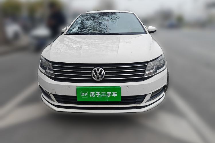 Used Volkswagen Gran Lavida 2015 230TSI DSG Comfort Edition
