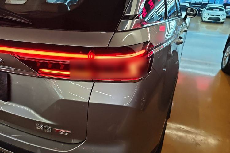 Used Bestune T99 2023 2.0T Automatic Prestige Edition (8AT)