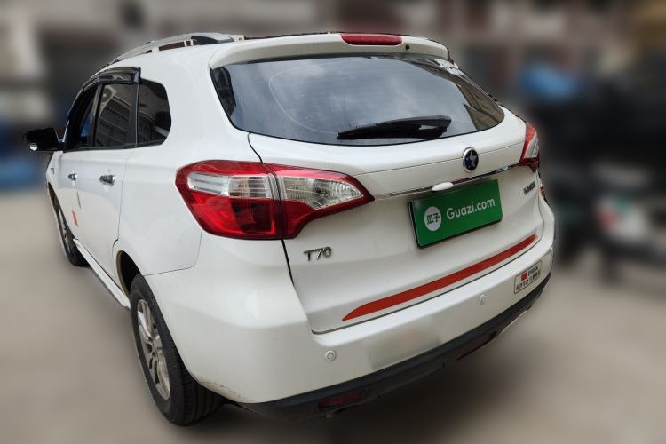 Used Venucia T70 2016 2.0L Manual RuiQu Version