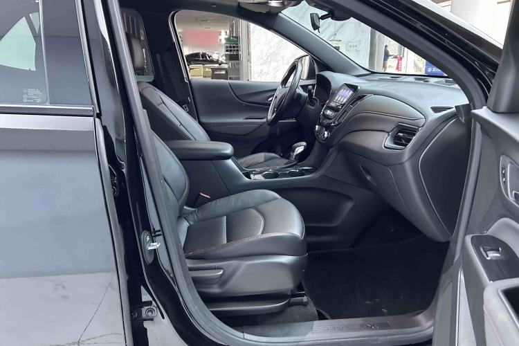 Used Chevrolet Equinox 2021 550T RS Smart Boundary-Pushing Edition
