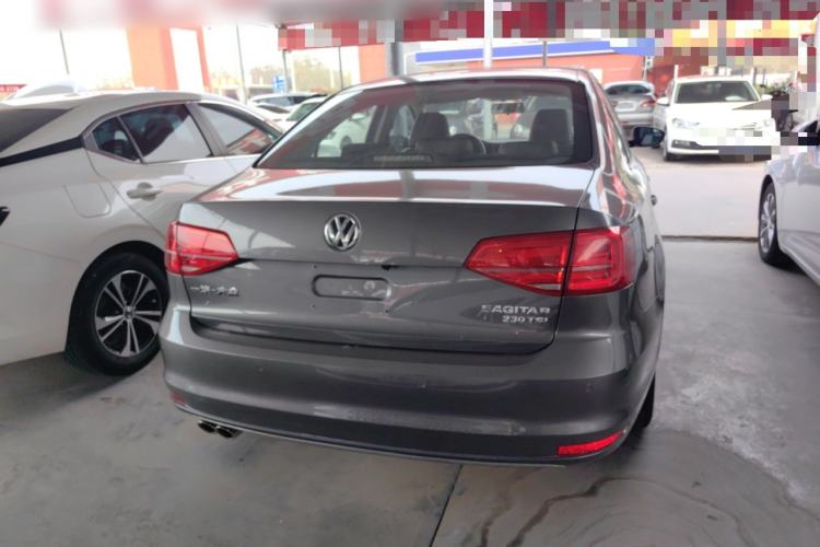 Used Volkswagen Sagitar 2015 230TSI Automatic Comfort Version