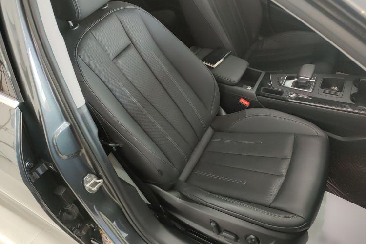 Used Audi A4L 2020 40 TFSI Luxury Prestige Edition Right Front Seat