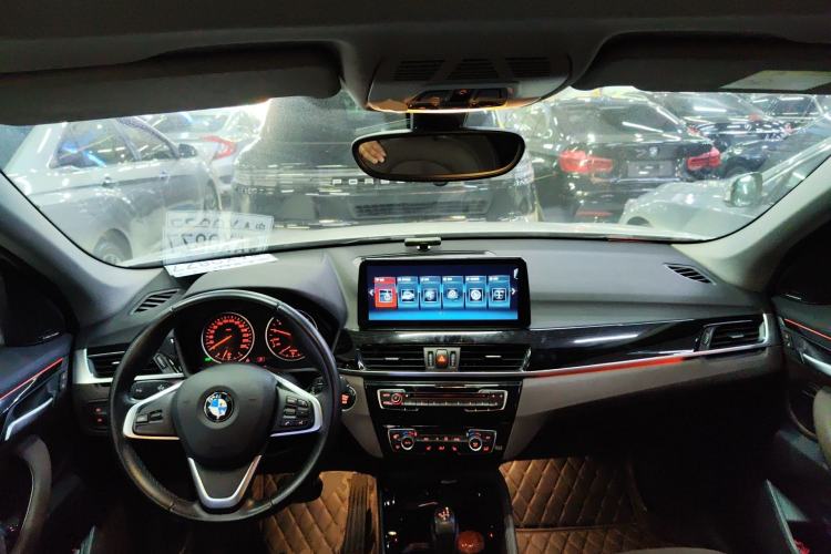 Used BMW X1 2016 sDrive18Li Luxury Model Center Console