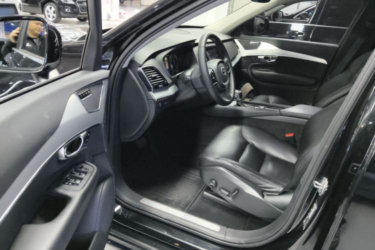 Used Volvo XC90 2018 T6 Zhiyi Edition 7-Seater