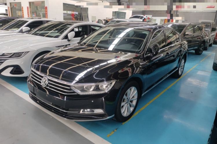 Used Volkswagen Magotan 2019 330TSI DSG Leading Model China VI Standard