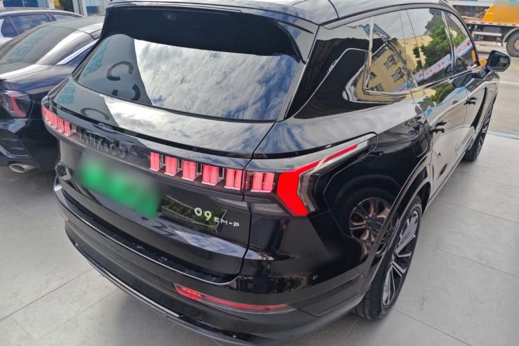 Used Lynk & Co 09 EM-P 2024 2.0TD EM-P Four-Wheel Drive PRO Seven-Seater Rear Right 45 Deg