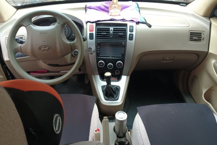 Used Hyundai Tucson 2009 2.0L Manual Two-Wheel Drive Fashion Edition
