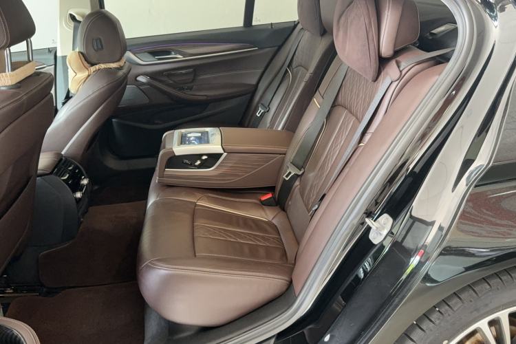 Used BMW 5 Series 2018 530Li Luxury Edition Premium Package
