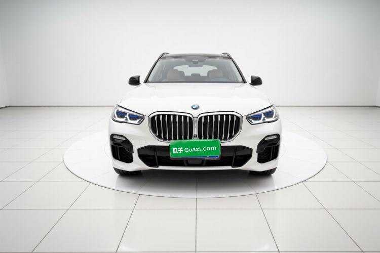 Used BMW X5 2020 xDrive40i Luxury Model with M Sport Package
